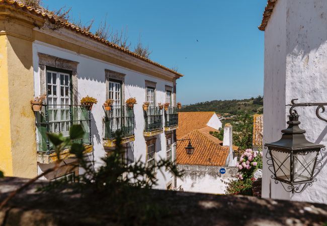 Quarto em Óbidos - Casa António Moreira - Arte Contemporânea Quarto em Óbidos - Casa António Moreira - Arte Contemporânea