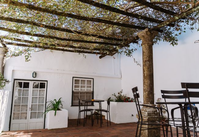 Quarto em Óbidos - Casa António Moreira - Arte Contemporânea Quarto em Óbidos - Casa António Moreira - Arte Contemporânea