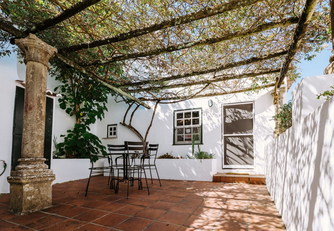 Quarto em Óbidos - Casa António Moreira - Arte Contemporânea Quarto em Óbidos - Casa António Moreira - Arte Contemporânea
