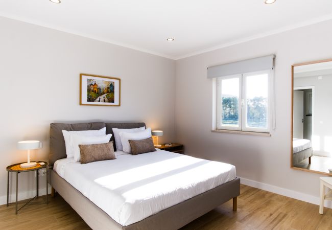 Casa geminada em Óbidos - Casa do Gato das 7 Riscas | 4 minutos de Óbidos