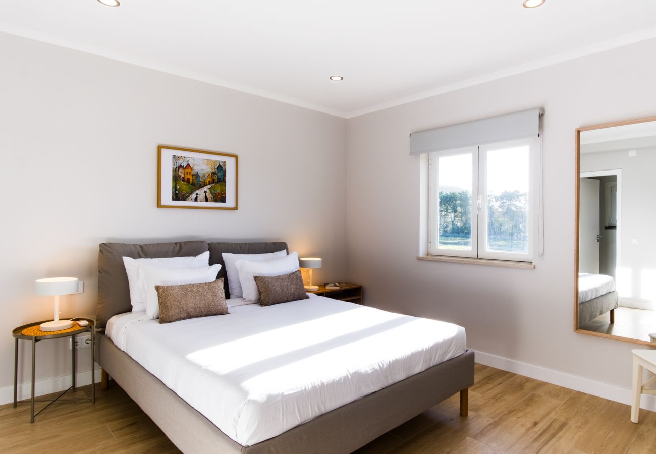 Casa geminada em Óbidos - Casa do Gato das 7 Riscas | 4 minutos de Óbidos