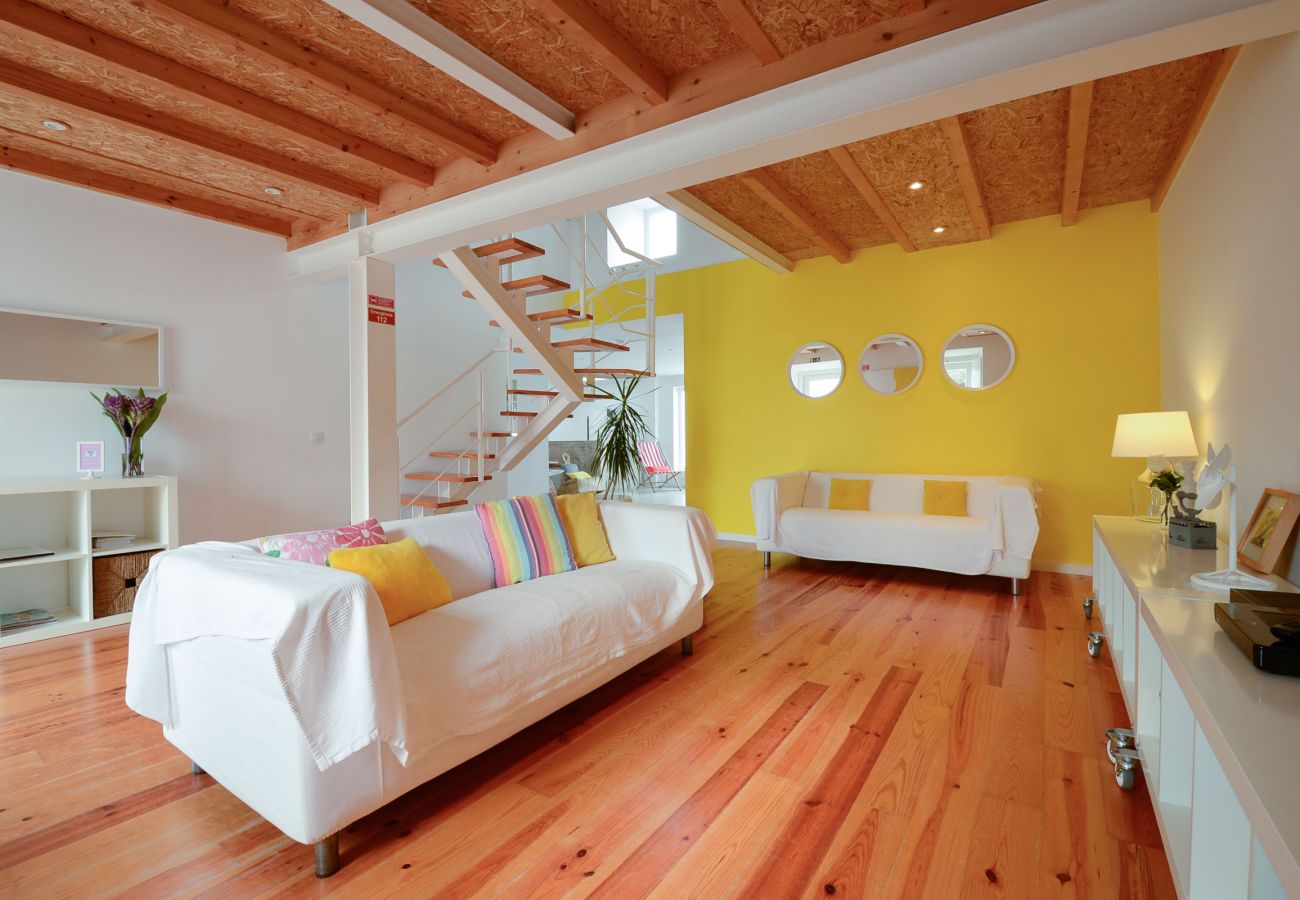 Terraced House in Atouguia da Baleia - CASASUPERTUBOS - VILLA 9